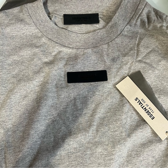 XXL **Authentic** Essentials Fear of God T-Shirt - Picture 2 of 7